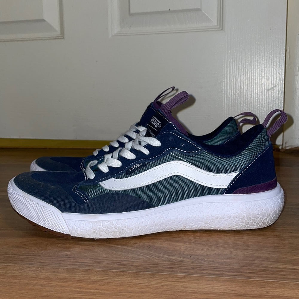 Vans UltraCush Shoes